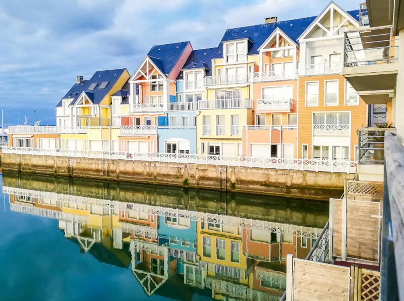 Appartement 45M2 - Proche Deauville - Vue Mer เบแนร์วิลล์-ซูร์-แมร์ ภายนอก รูปภาพ
