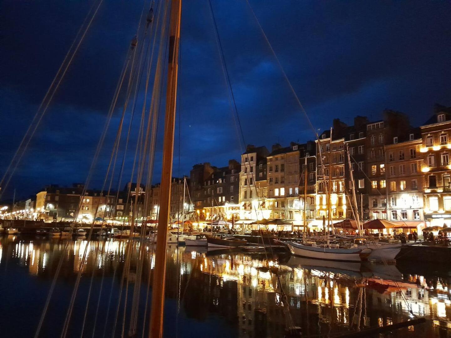 Appartement 45M2 - Proche Deauville - Vue Mer เบแนร์วิลล์-ซูร์-แมร์ ภายนอก รูปภาพ